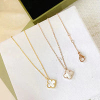 [Globe Jewelers]CLOVER MINI 9,5MM WEISSE PERLMUTT-KETTE