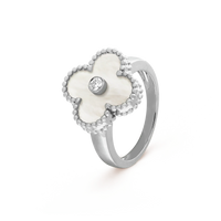 [グローブジュエラーズ]クローバー シルバー モップ ダイヤモンド リング