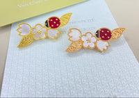 [Globe Jewelers] Petal Leaf Ladybug Brooch