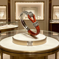 Globe Jewelers-2026 New Half-Diamond Horseshoe Buckle Bangle