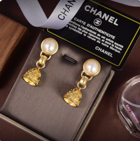 [Globe Jewelers]Golden Chanel stud earrings