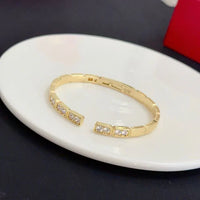 [Globe Jewelers]LOVE DIAMOND OPEN BRACELET